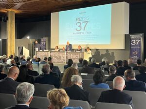 rapporto italia 2025